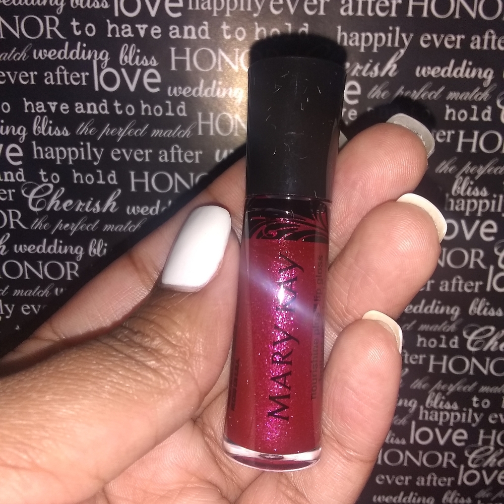 Mary Kay Berry Dazzle Lip Gloss